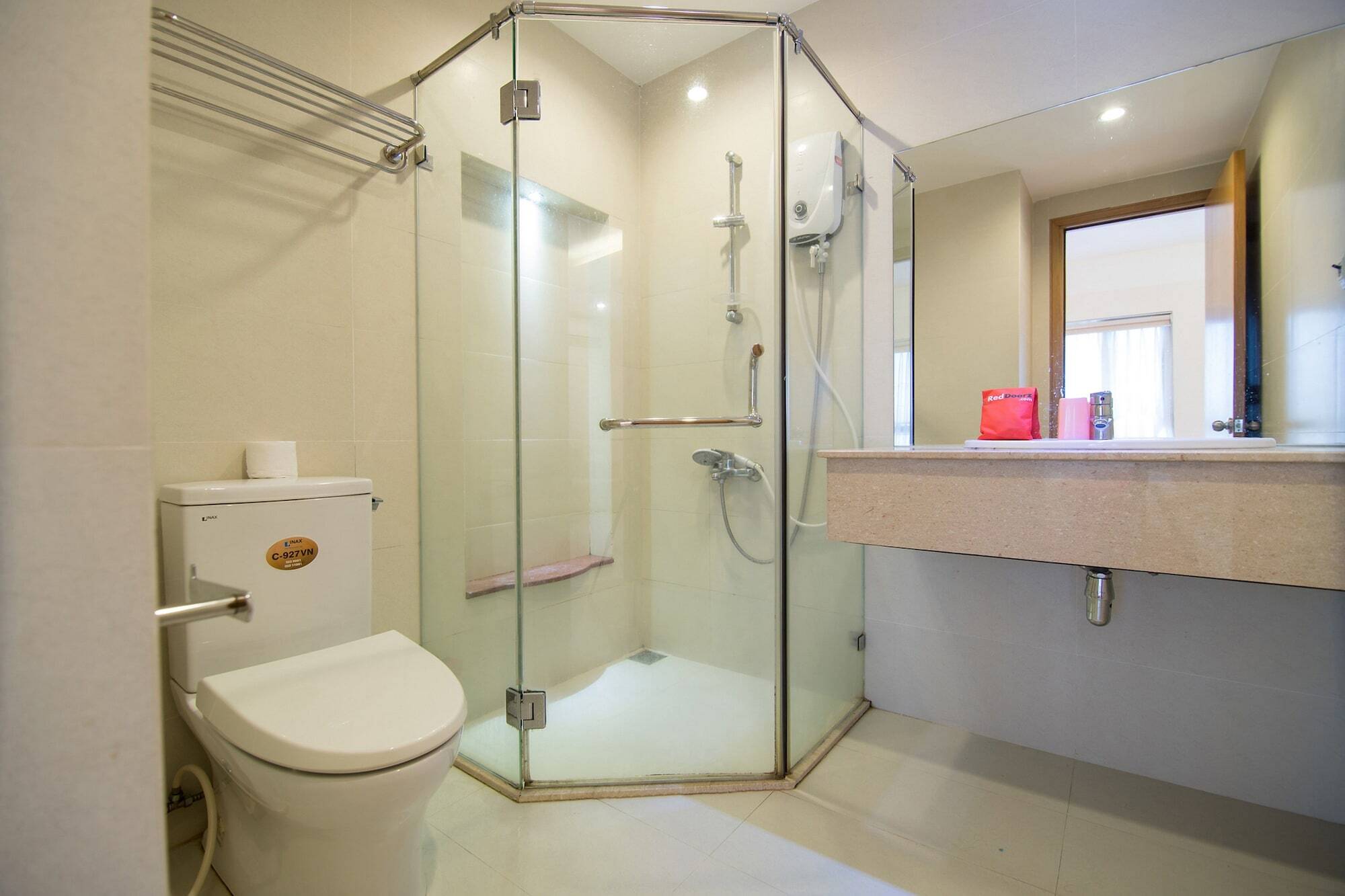 Reddoorz Plus Near Secc D7 Ciudad Ho Chi Minh  Exterior foto