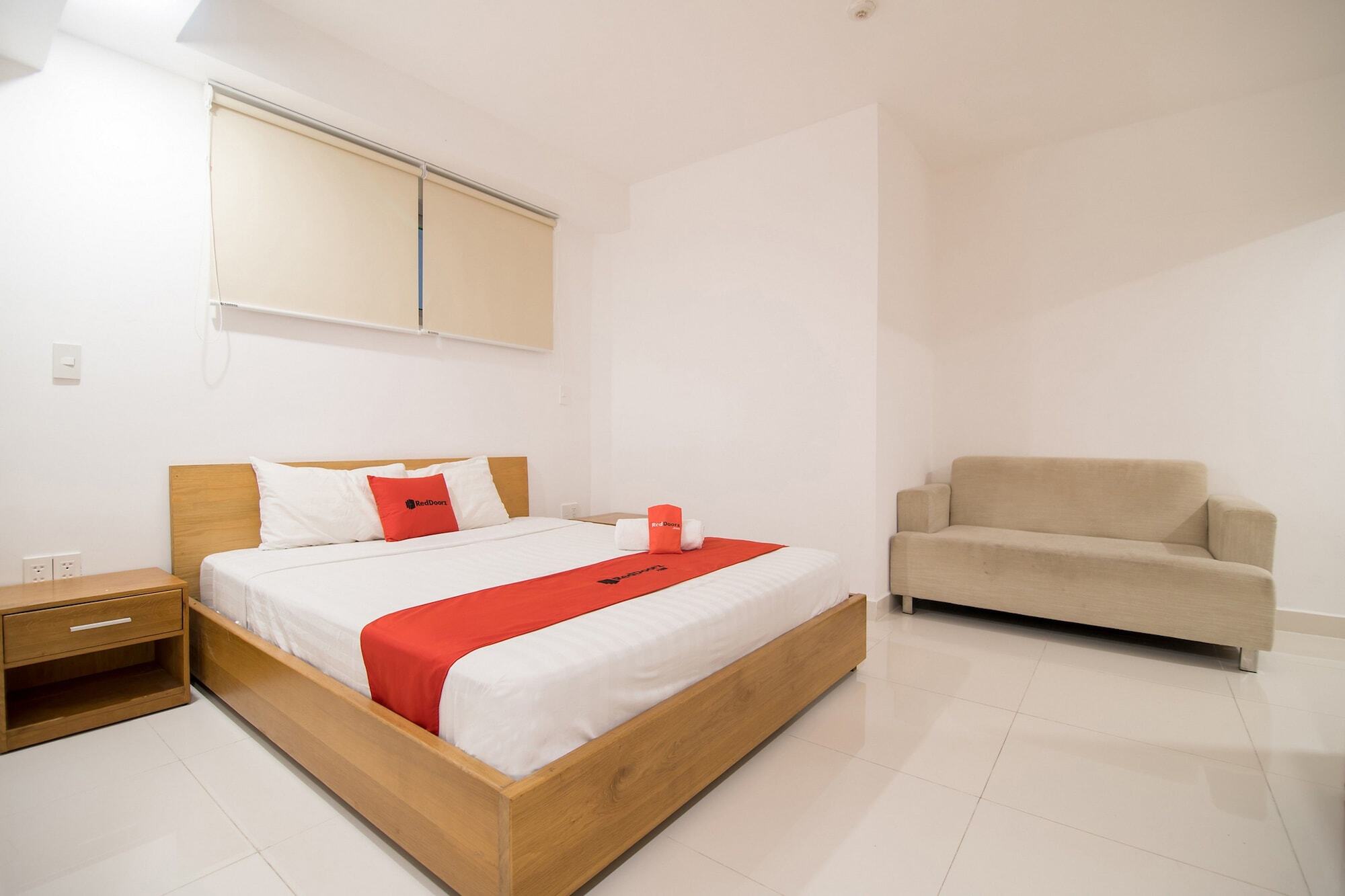 Reddoorz Plus Near Secc D7 Ciudad Ho Chi Minh  Exterior foto
