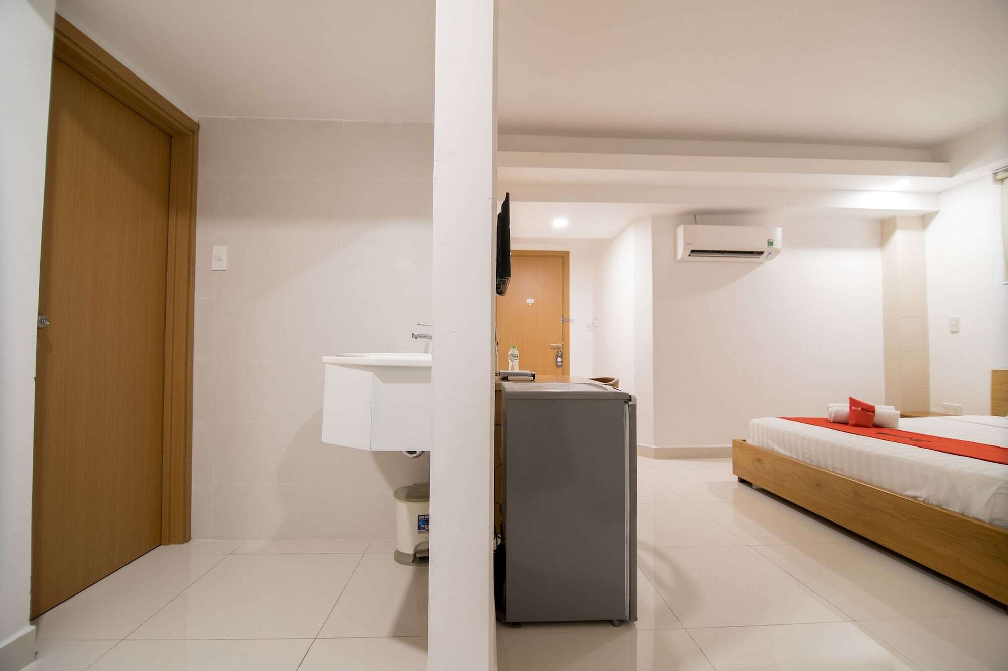 Reddoorz Plus Near Secc D7 Ciudad Ho Chi Minh  Exterior foto